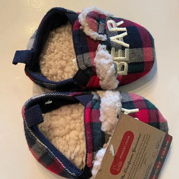 Dearfoams Cody comfort memory foam 5/6 plaid slippers - Picture 3 of 5
